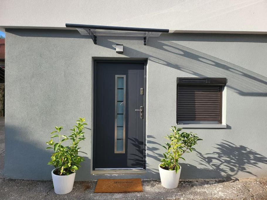 Apartamento T2 *